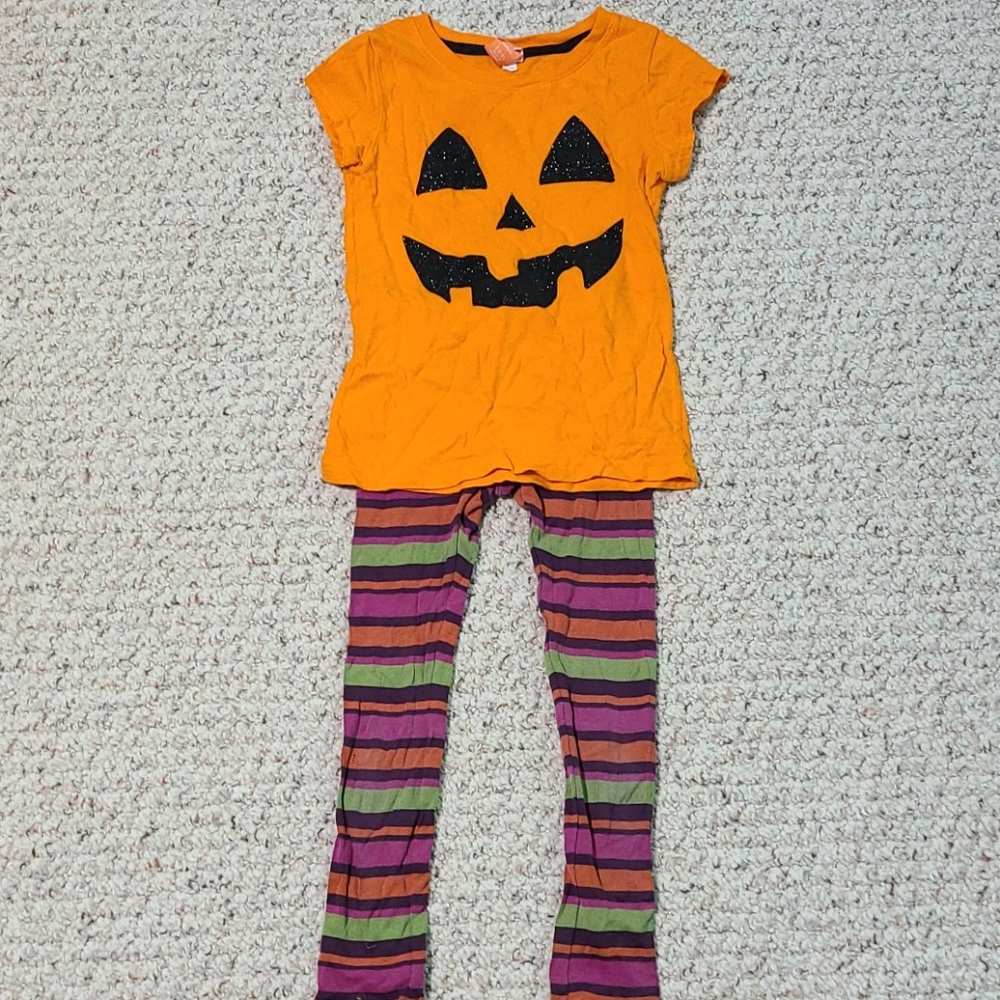 Halloween out fit